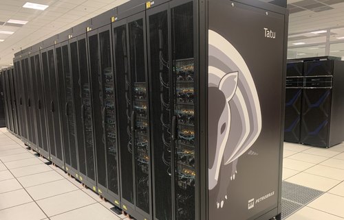 Petrobras inicia operação de supercomputador projetado para desafios de IA