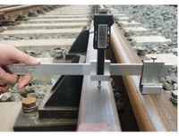 Digital Rail Frog Vertical Wear Gauge for Turnout Maintenance and Insp